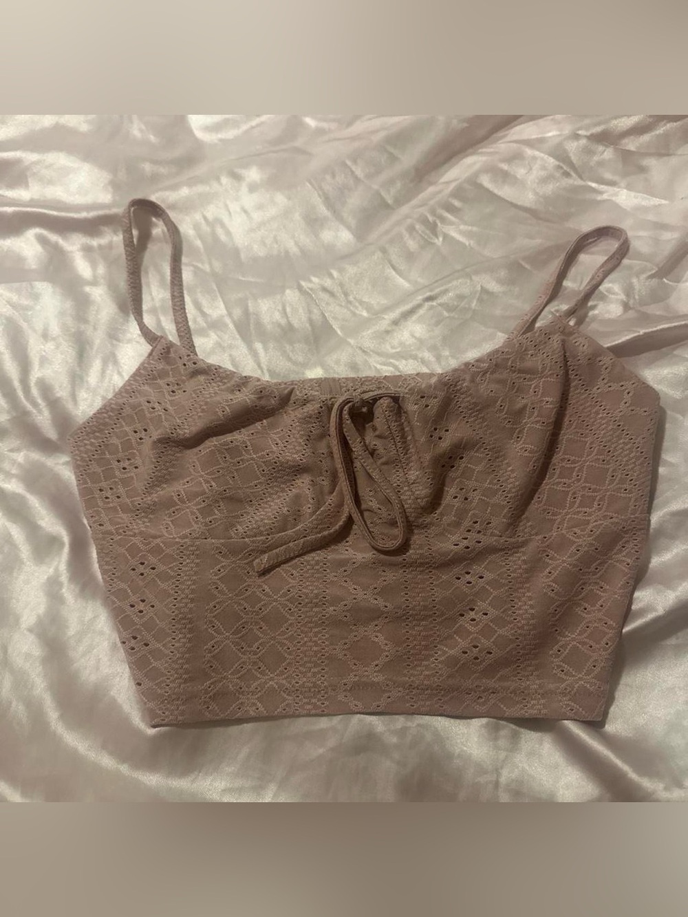 Women's Lace Eyelet Cropped Cami Top - Mauve